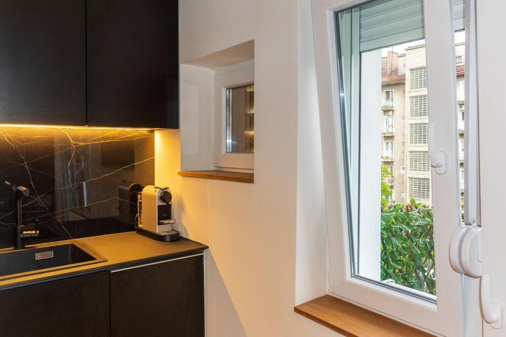 Royalux Kennedy Residences photo 3