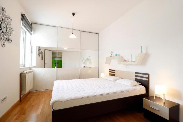 Savamala luxury apartment photo 2