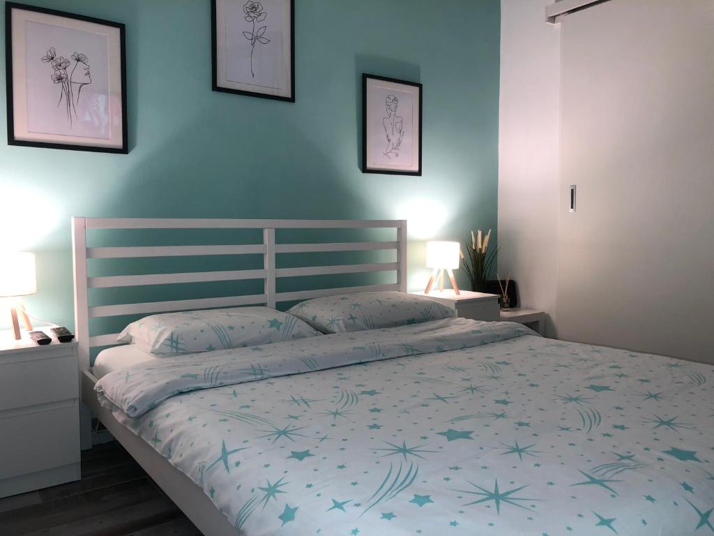 So Cozy photo 2