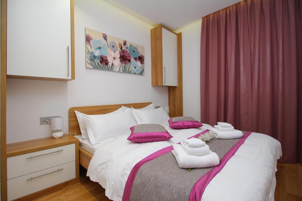 Time Out Lux apartmani photo 2