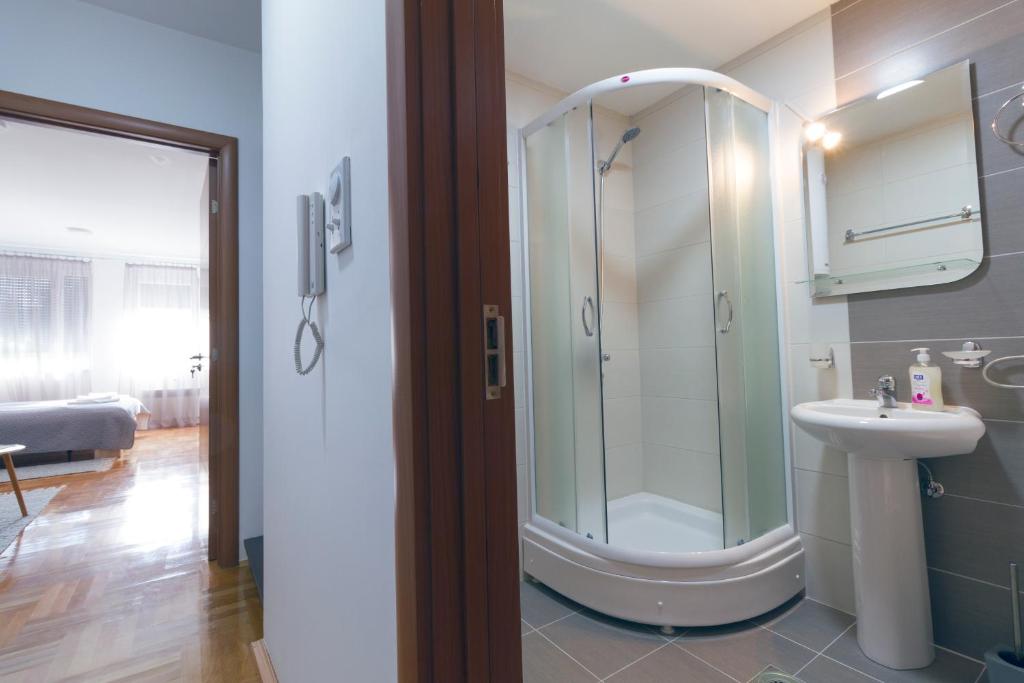 Tea Studio Apartments photo 3