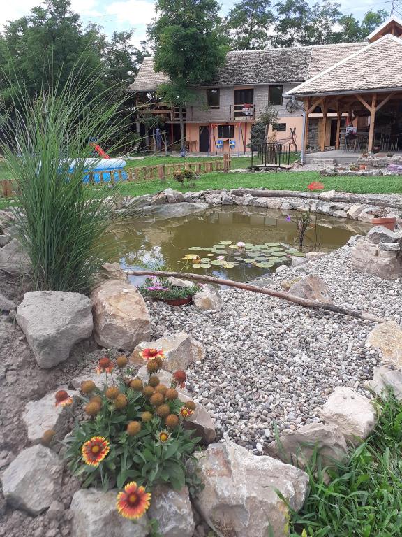 Seosko domaćinstvo-Nedodjija — photo 1