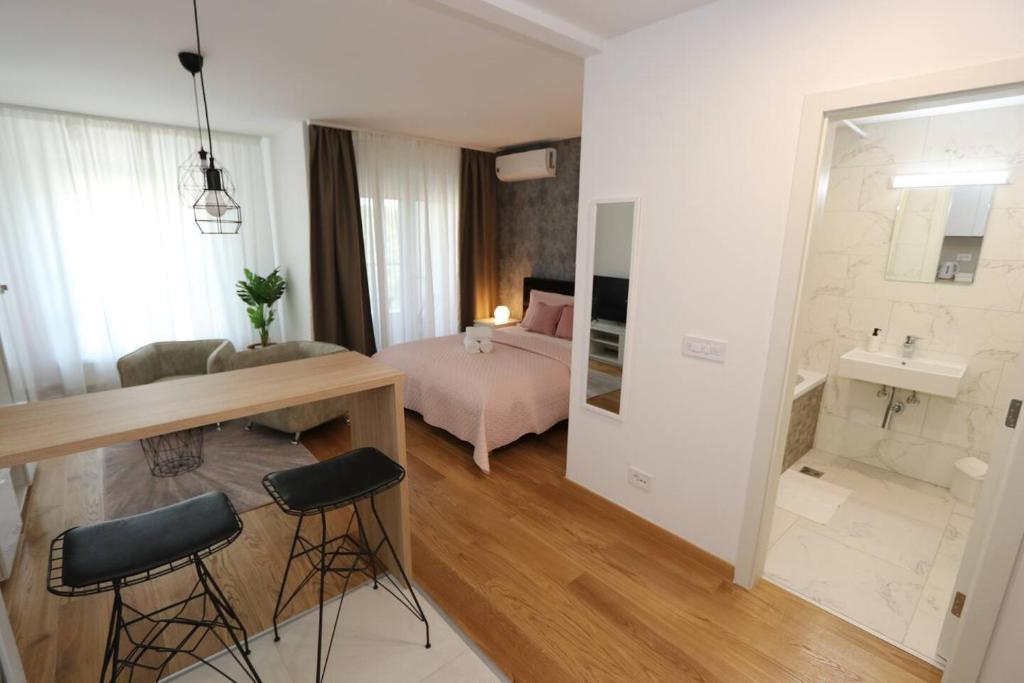 Savada PINK - studio with parking and WiFi photo 3