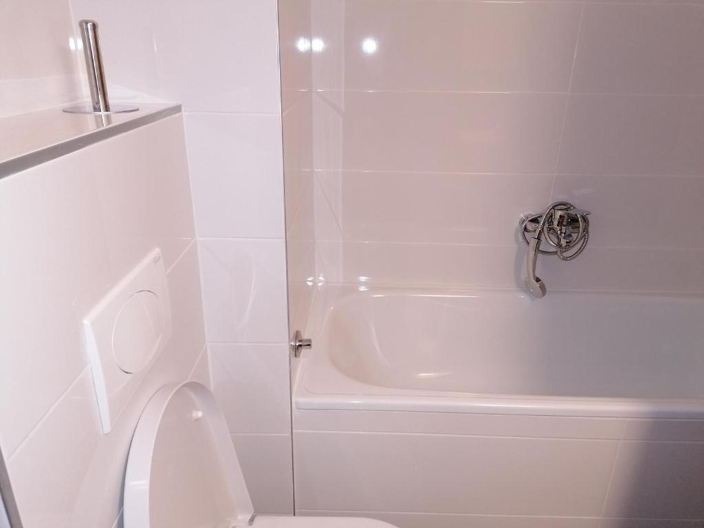 Zemunske Kapije Yellow Gate photo 3