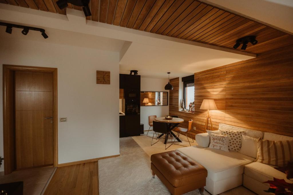 WonderWood View Apartment photo 3