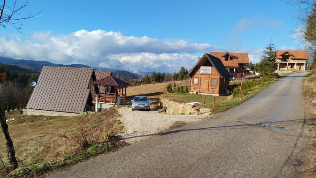 Zlatar Eyes photo 3