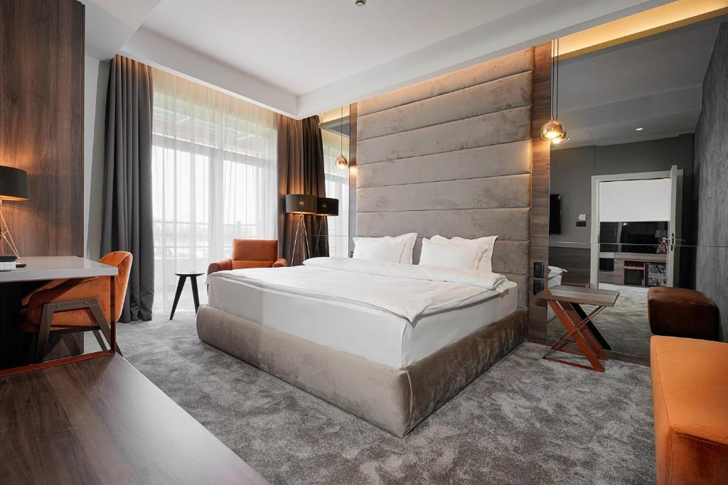 Hotel Srbija Lux photo 2