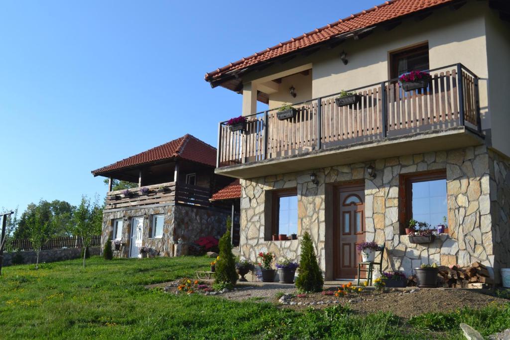 Zlatibor Cottages photo 2