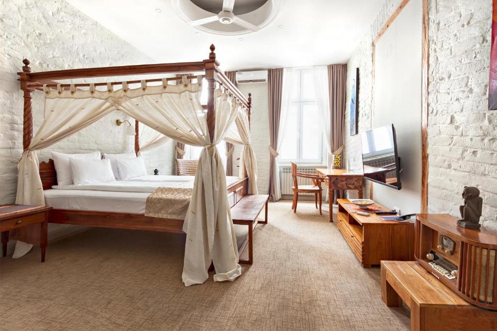 SuperB Luxury Suites — photo 1