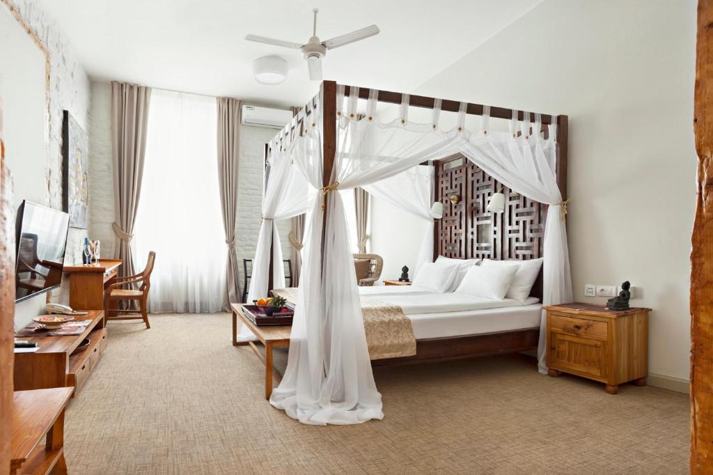 SuperB Luxury Suites photo 2