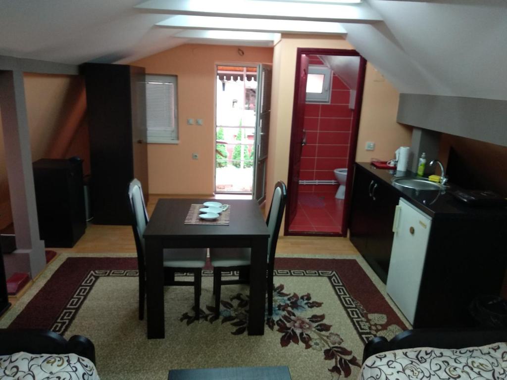 Small Apartment at center of the city photo 2