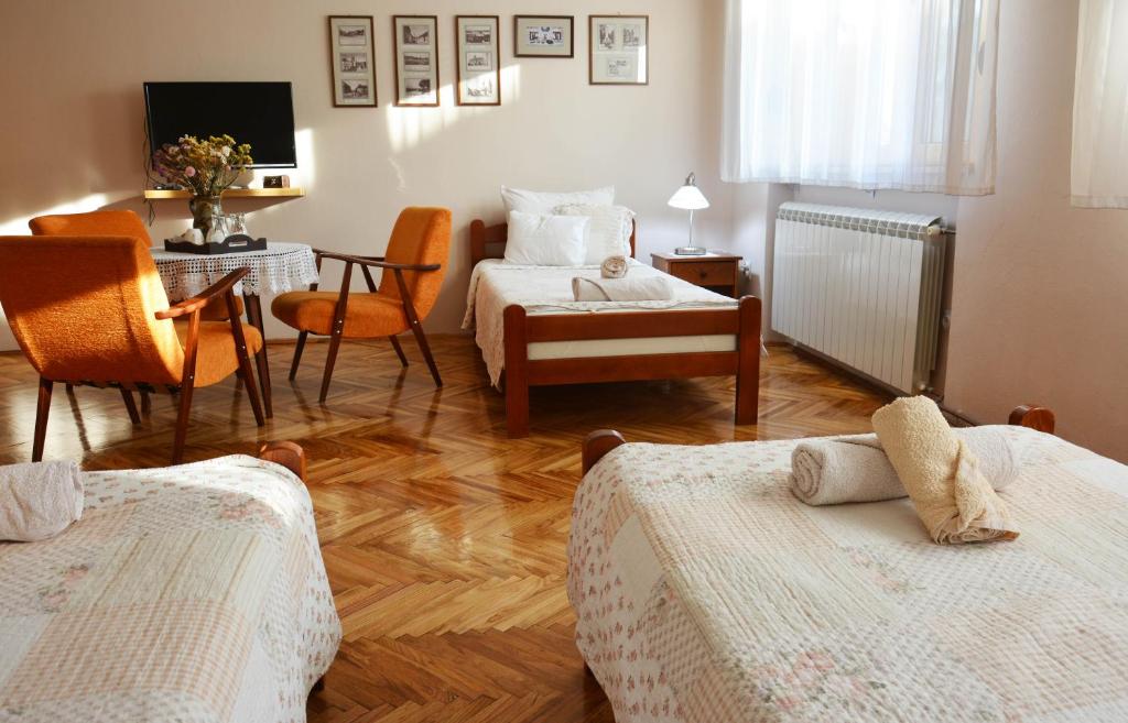 Sobe Gajić Sremski Karlovci photo 2