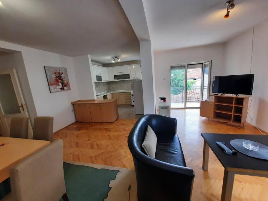 Apartman Lan - Free parking photo 2