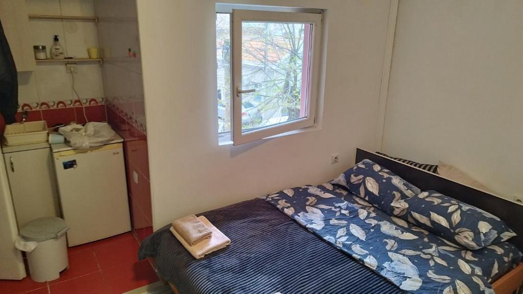 Small Apartment FREE TRANSPORTATION FROM THE AIRPORT TO THE APARTMENT photo 2