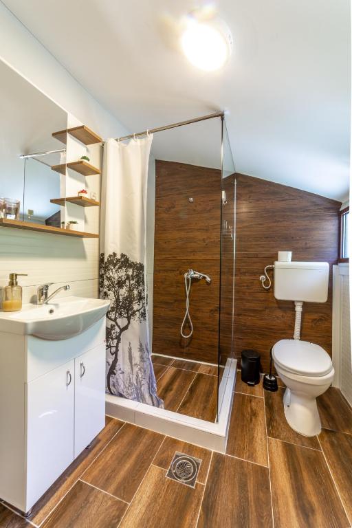 Splav-apartman Grizzly photo 3