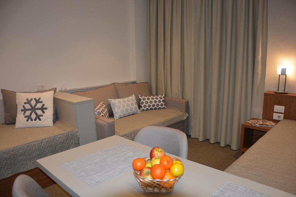 Apartman SREBRNA PAHULjA-Konaci photo 2