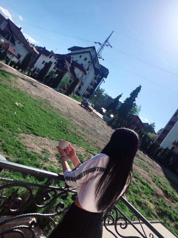 Šestica photo 3