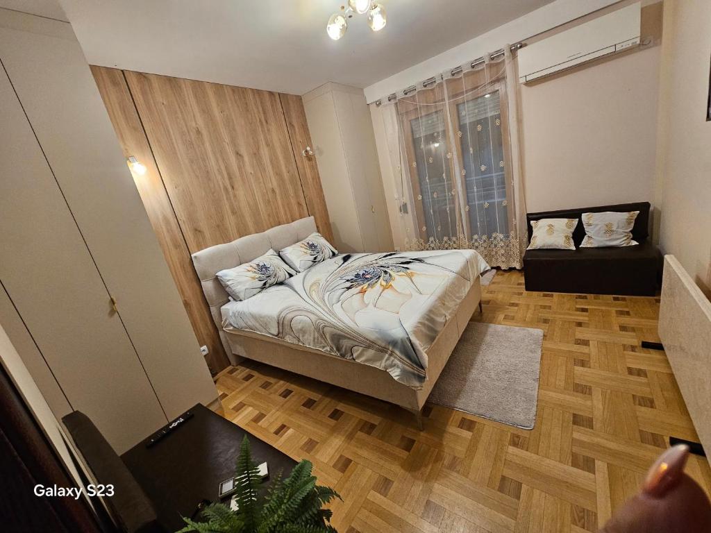 Gold Studio — photo 1