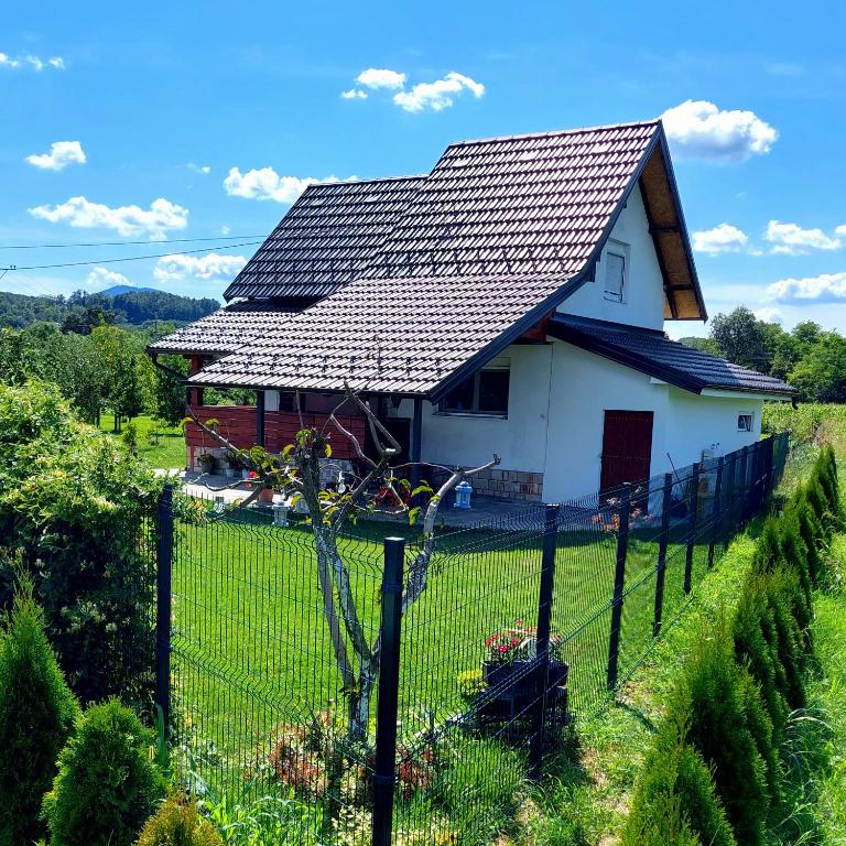 Sunny Funny House — photo 1