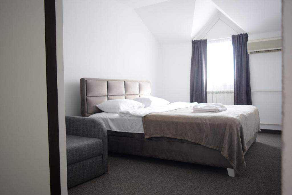 Hotel Tiski Cvet photo 2