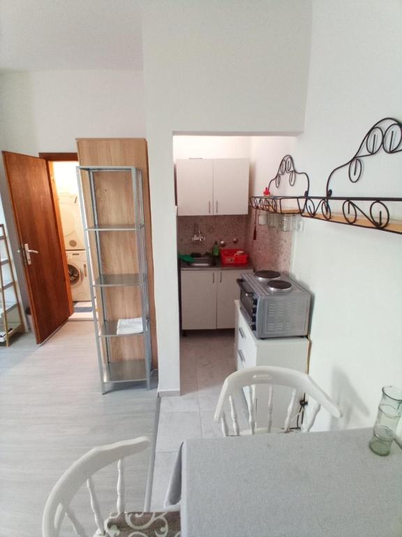 Zica's apartment photo 3