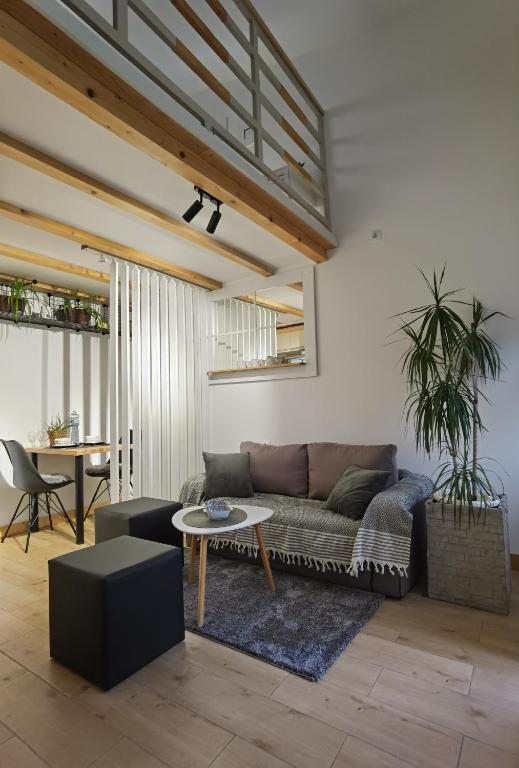 Zona Apartments 1 — photo 1