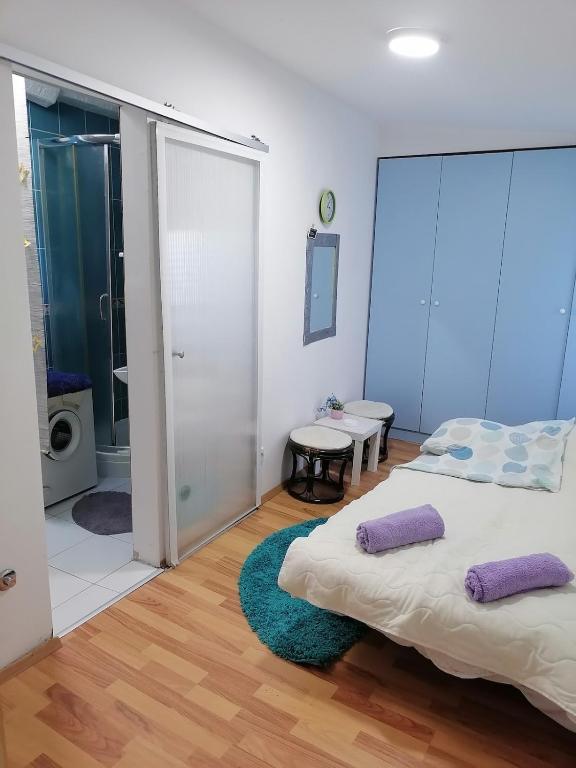 Small low cost Dorcol photo 3