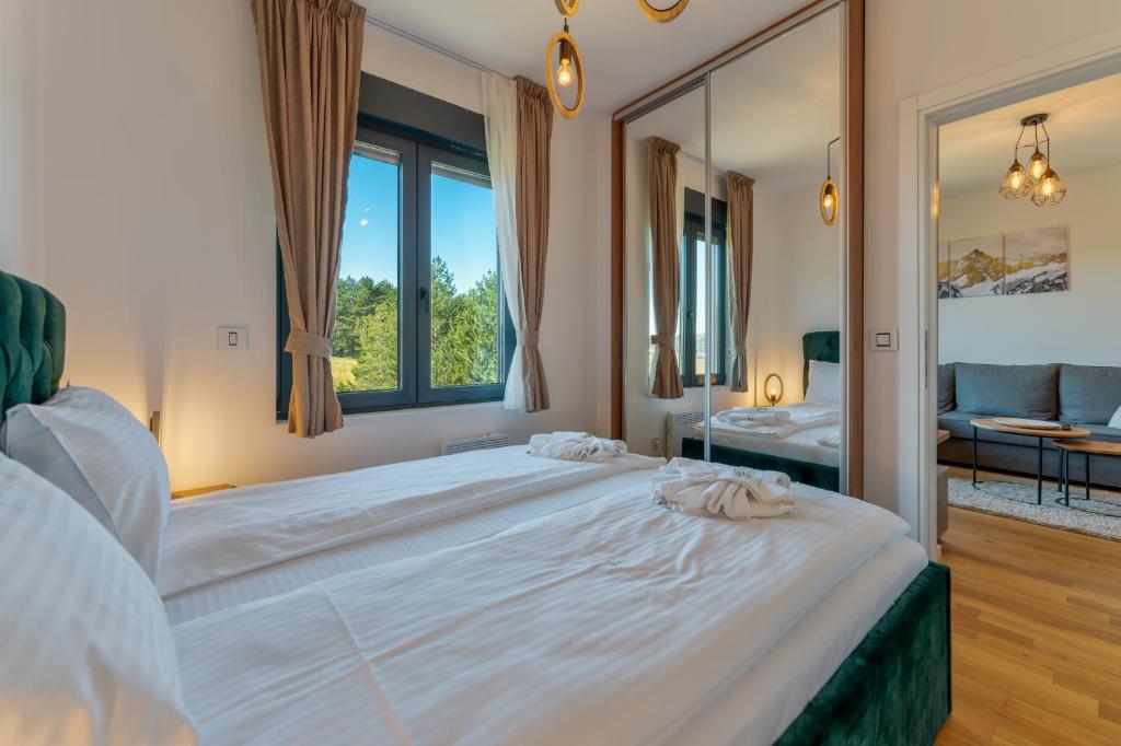 Zlatibor Pine View photo 2