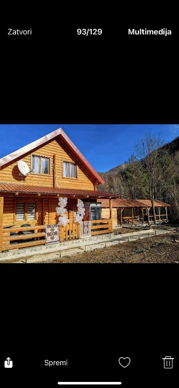 Tosic etno kamp — photo 1