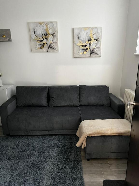 Tiny Apartment — photo 1