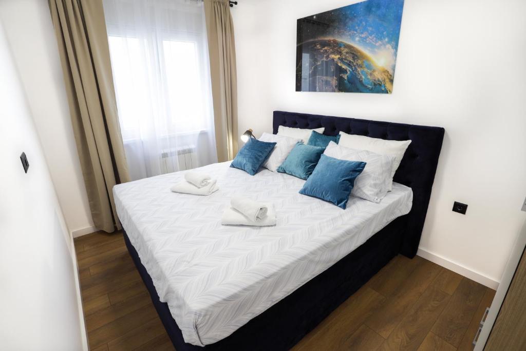 Tesla Sky Apartment — photo 1