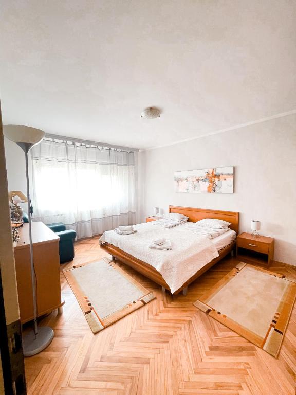Broj jedan Delux photo 2