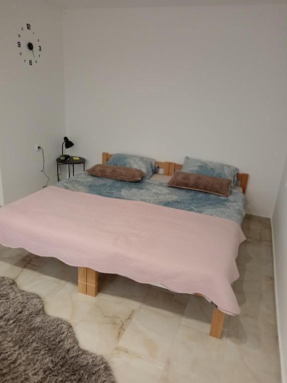 Tića photo 2