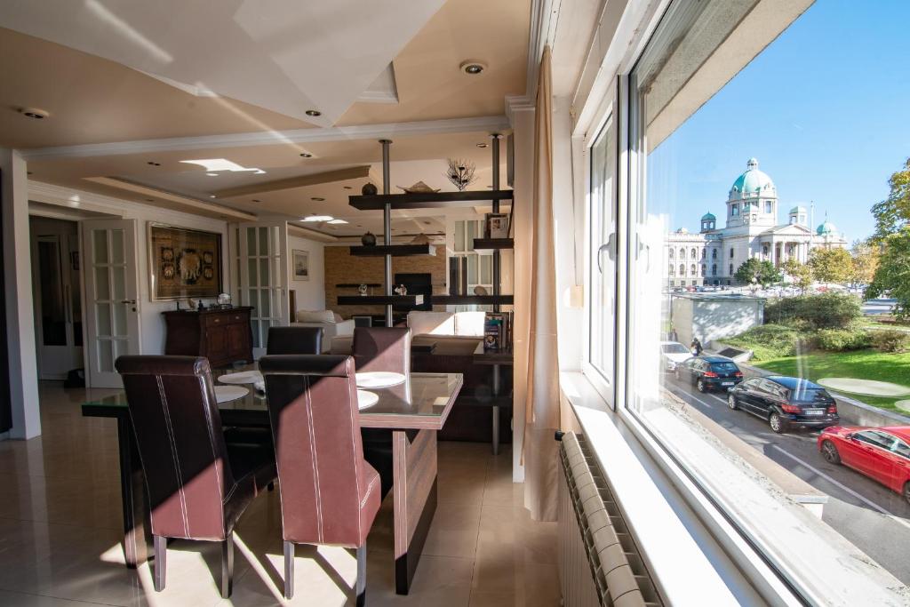 Sweet House Parlament Lux — photo 1