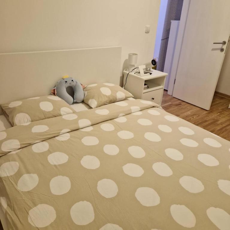 Stylish and cozy stay photo 2