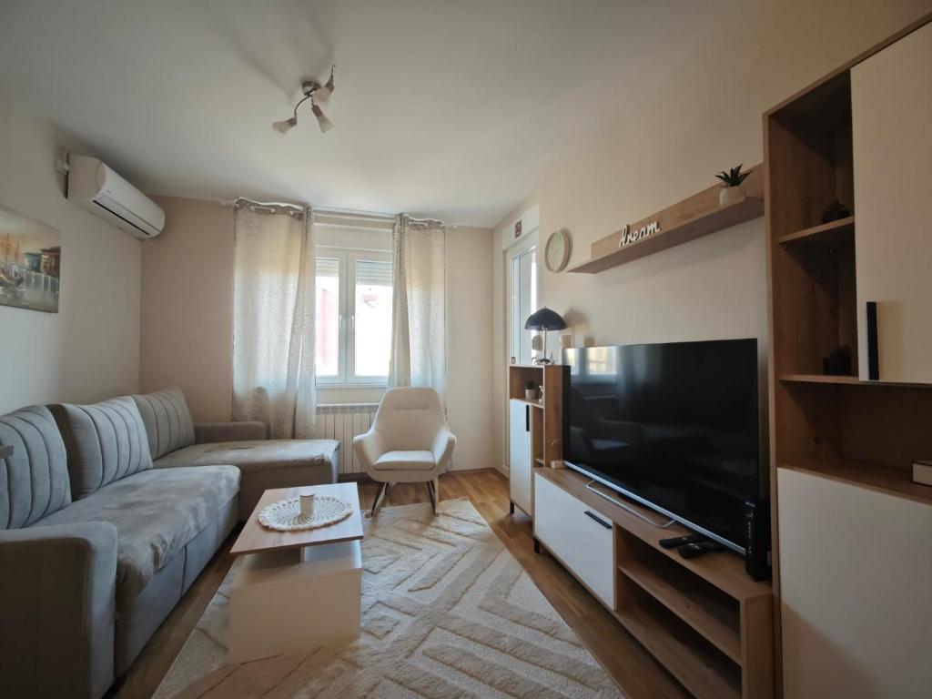 Apartment MARIJA — photo 1