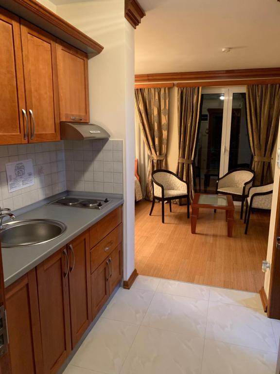 Sunny Hill Apartments & Aqua Park photo 2