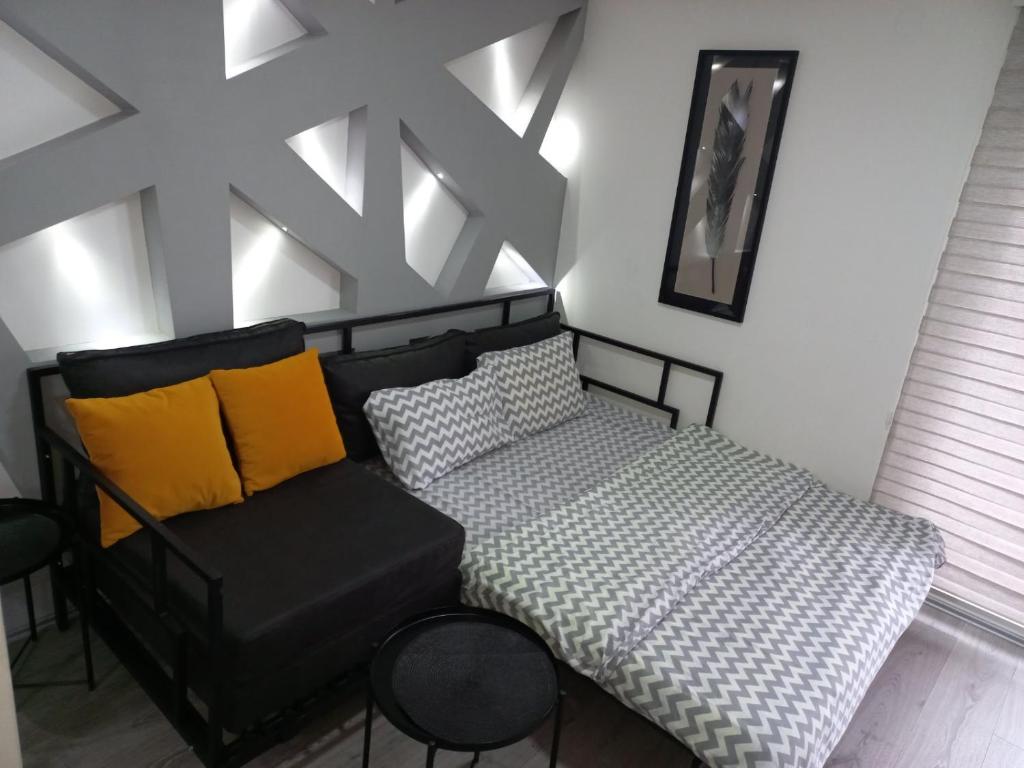 Triangle studio Divcibare photo 2