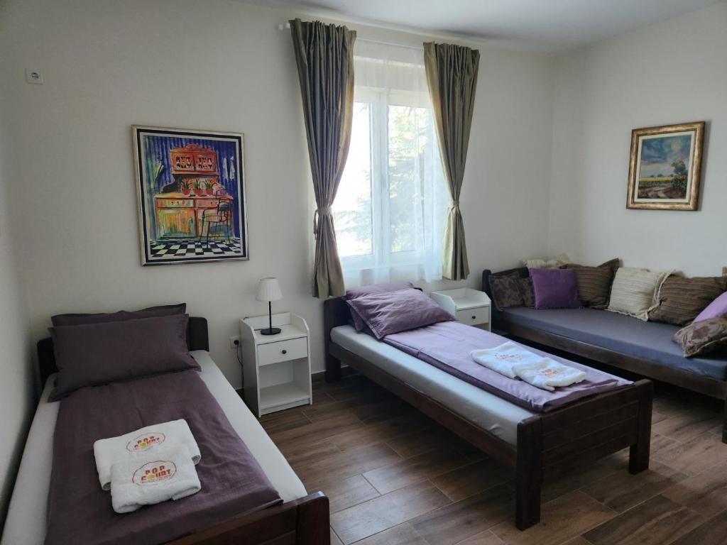 RoomsApartments PopCOURT Tenis Centar photo 2