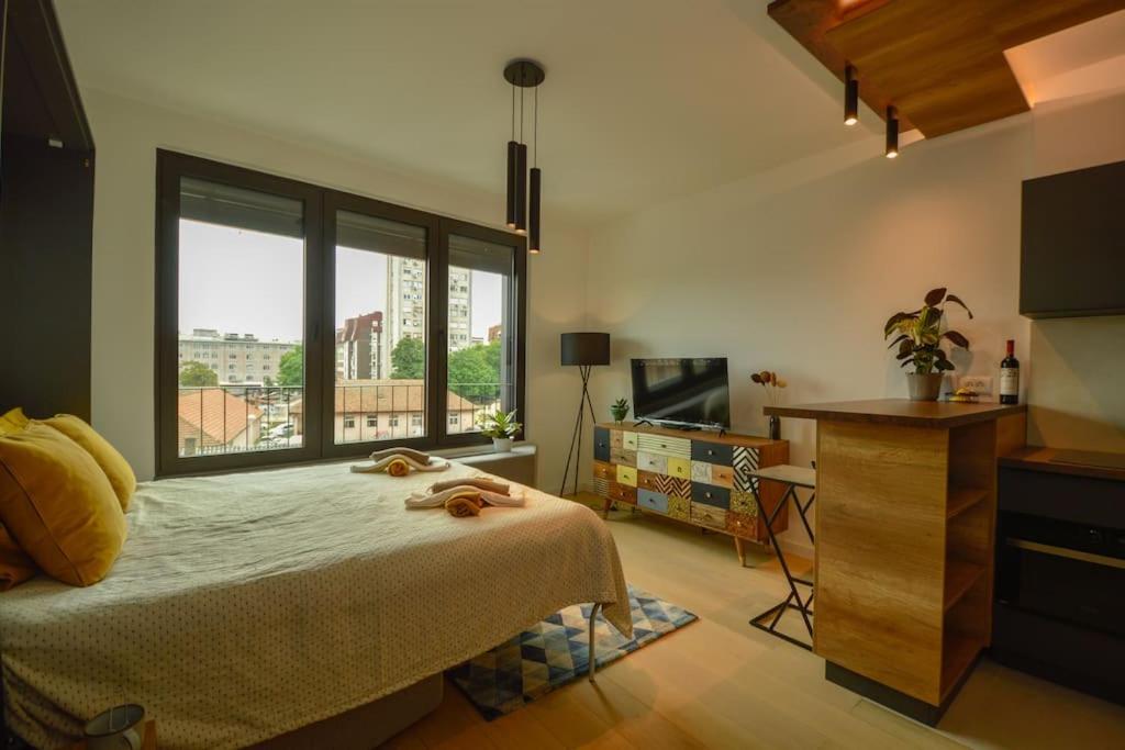 STUDIO K district (central BG+private parking) photo 2