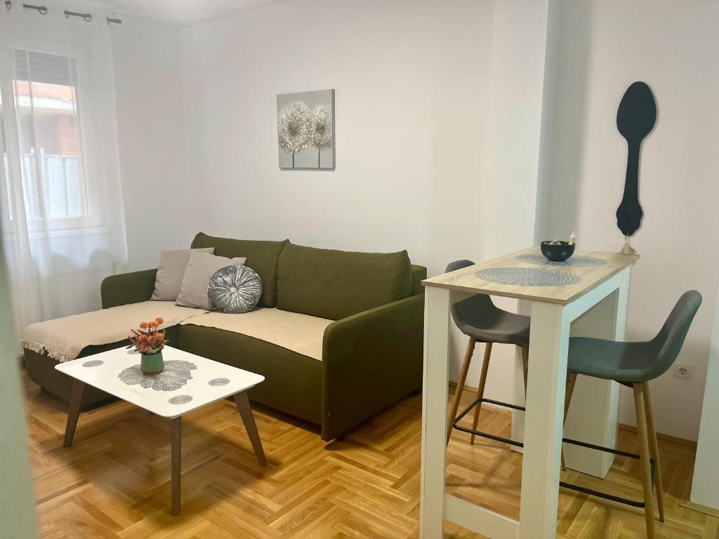 Tik-tak apartment — photo 1