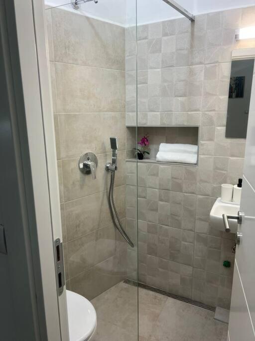 Sany Center Apartment photo 3