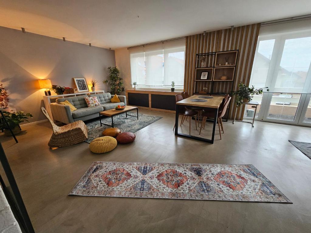 Studio49apartments Quiet in Niš Free Private Parking Fast WiFi — photo 1