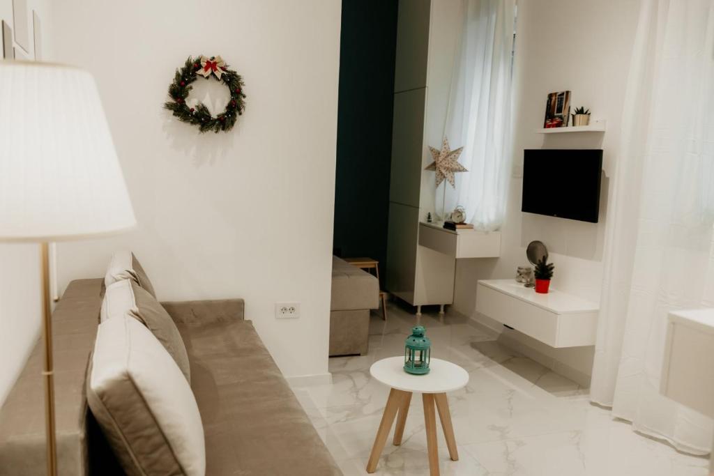 Sweet Home photo 3