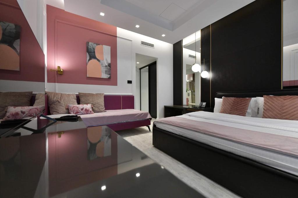 Royal Wellness and Spa photo 2
