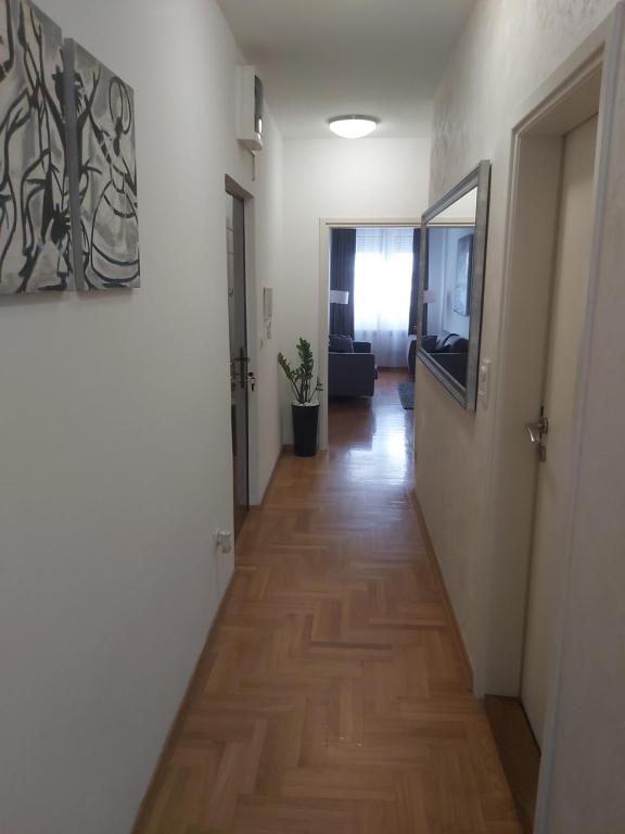 Sky lux apartment Vracar photo 3