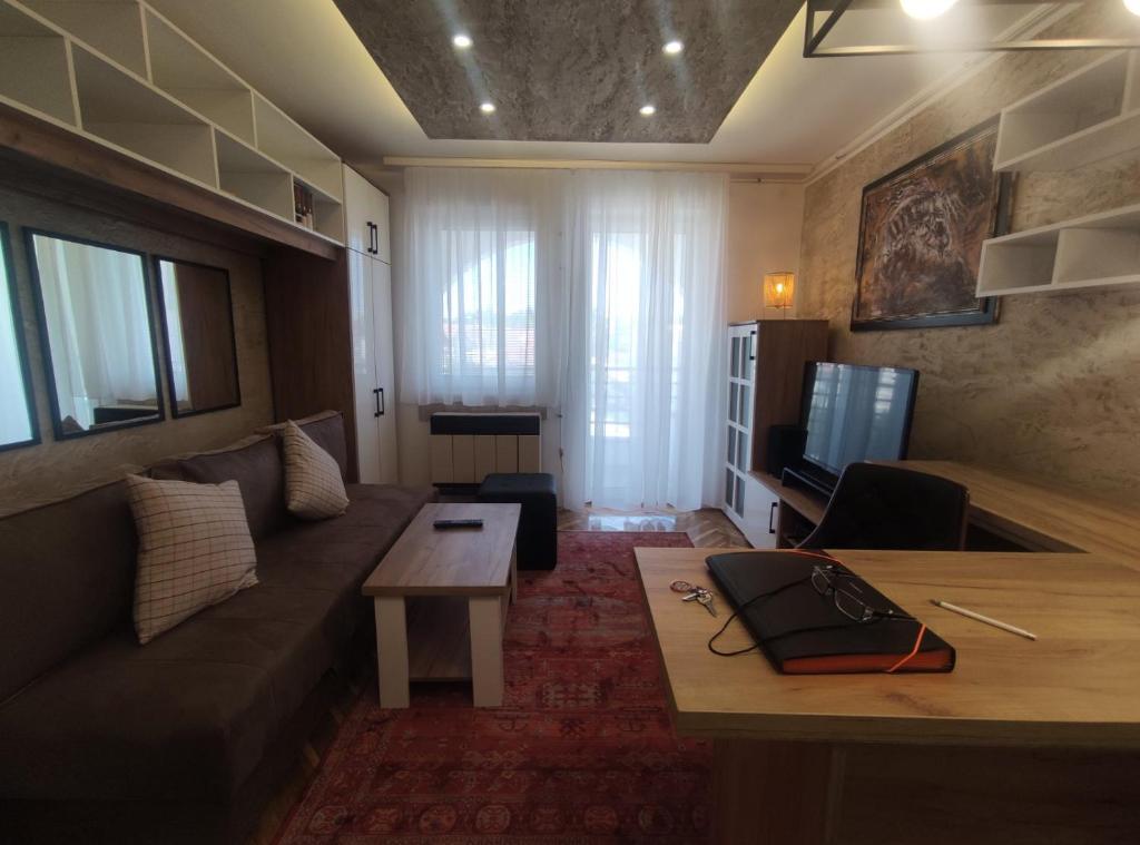 Apartman Osmeha photo 3