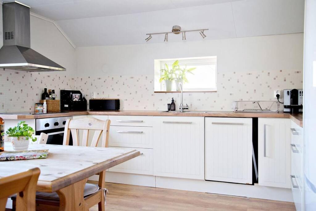 Cozy house on the outskirts of Höllviken photo 3