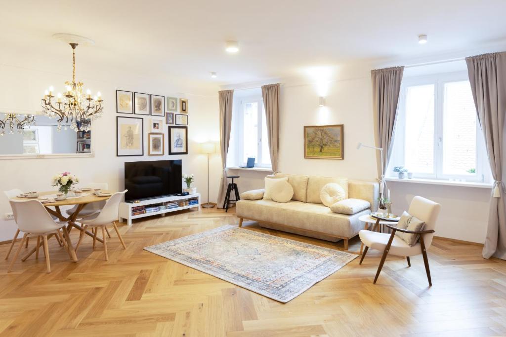 Stylish Apartment in Historical Center — photo 1