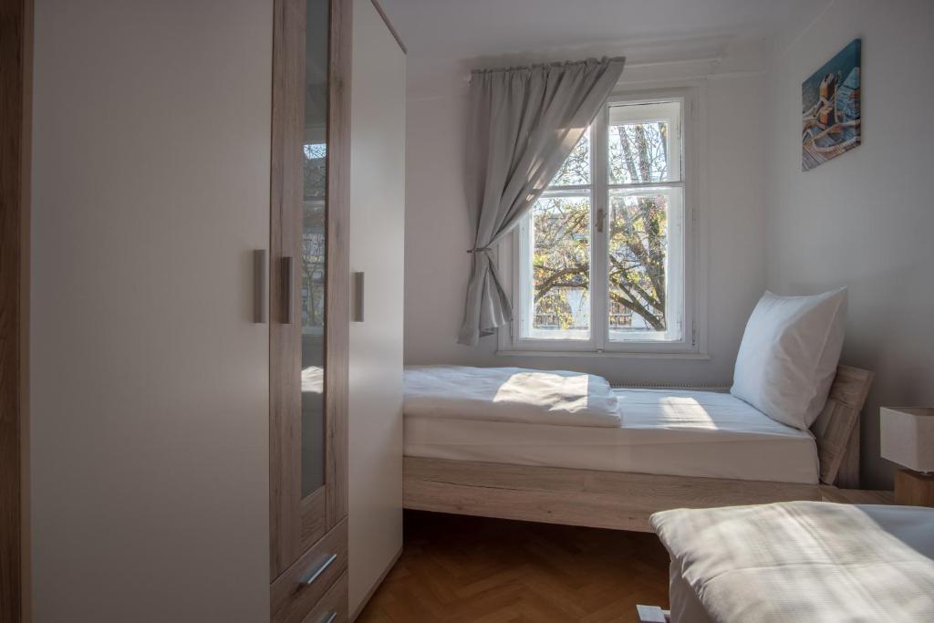 River View Apartment photo 2